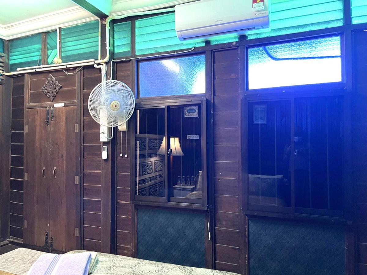 Oyo Home 90495 Homestay Kampung Kota Aur Sungai Petani Exterior photo